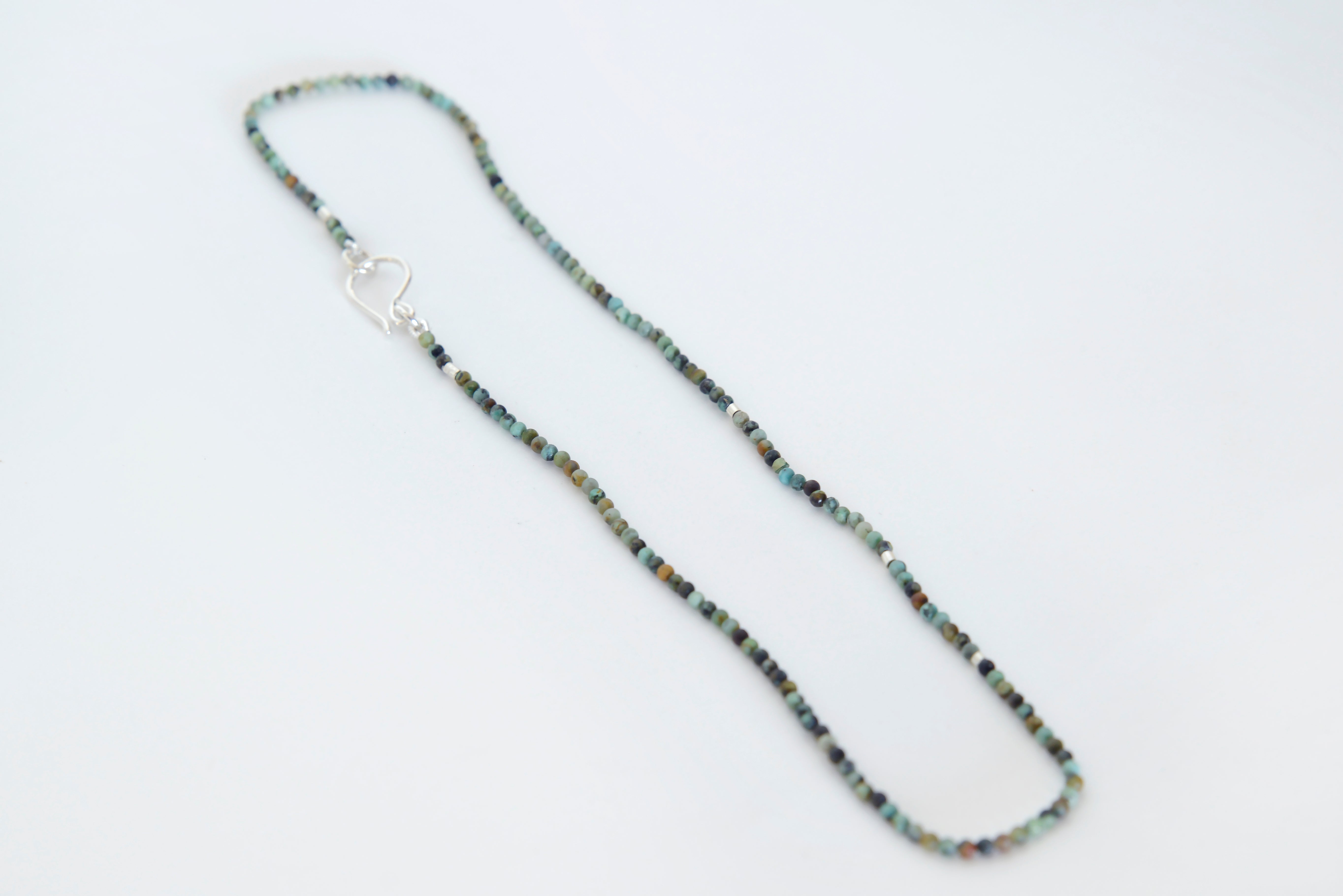 שרשרת תמר, אבני טורקיז אפריקאי בעיטורי כסף