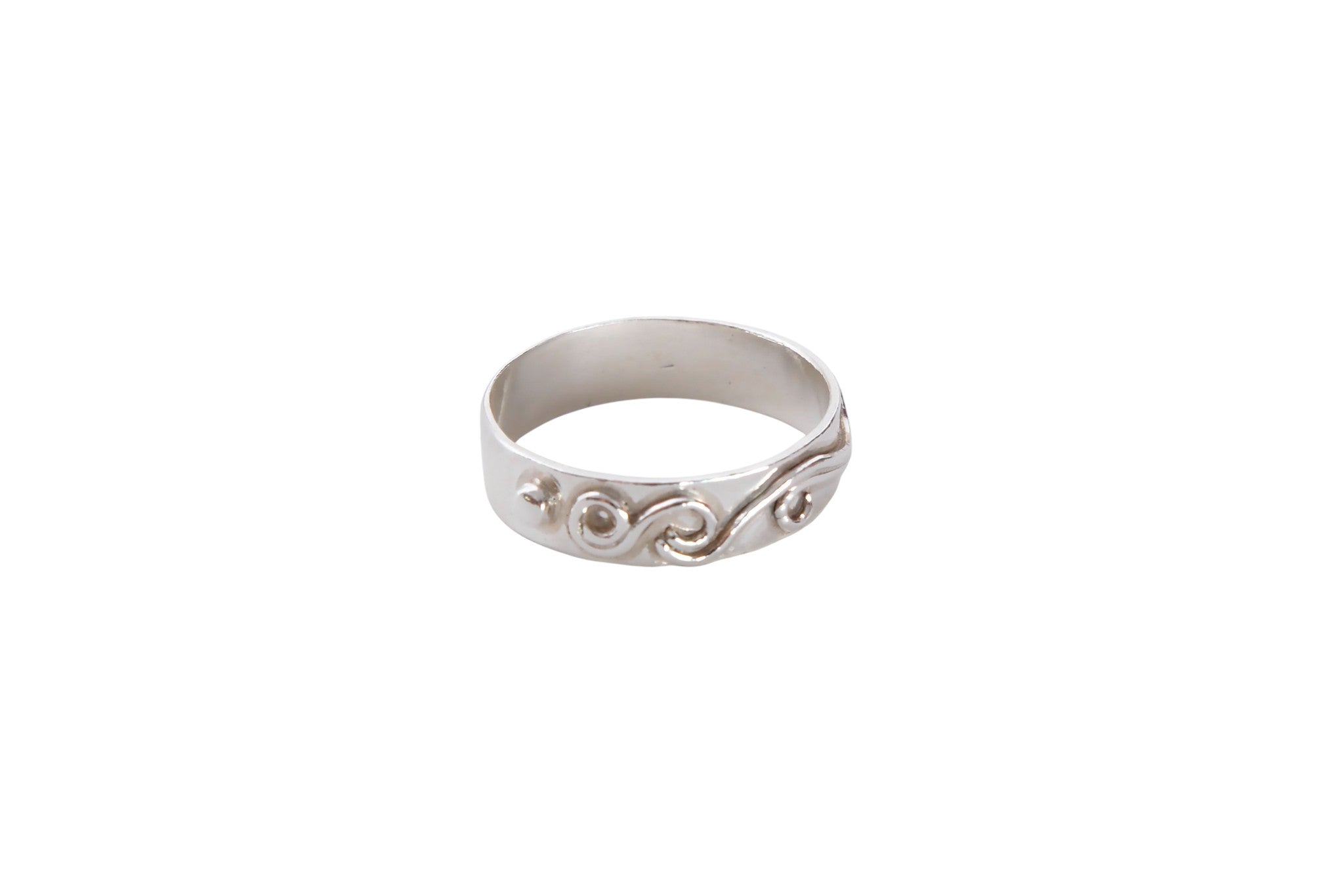 טבעת כסף ליה, חישוק 5 עם עיטורים